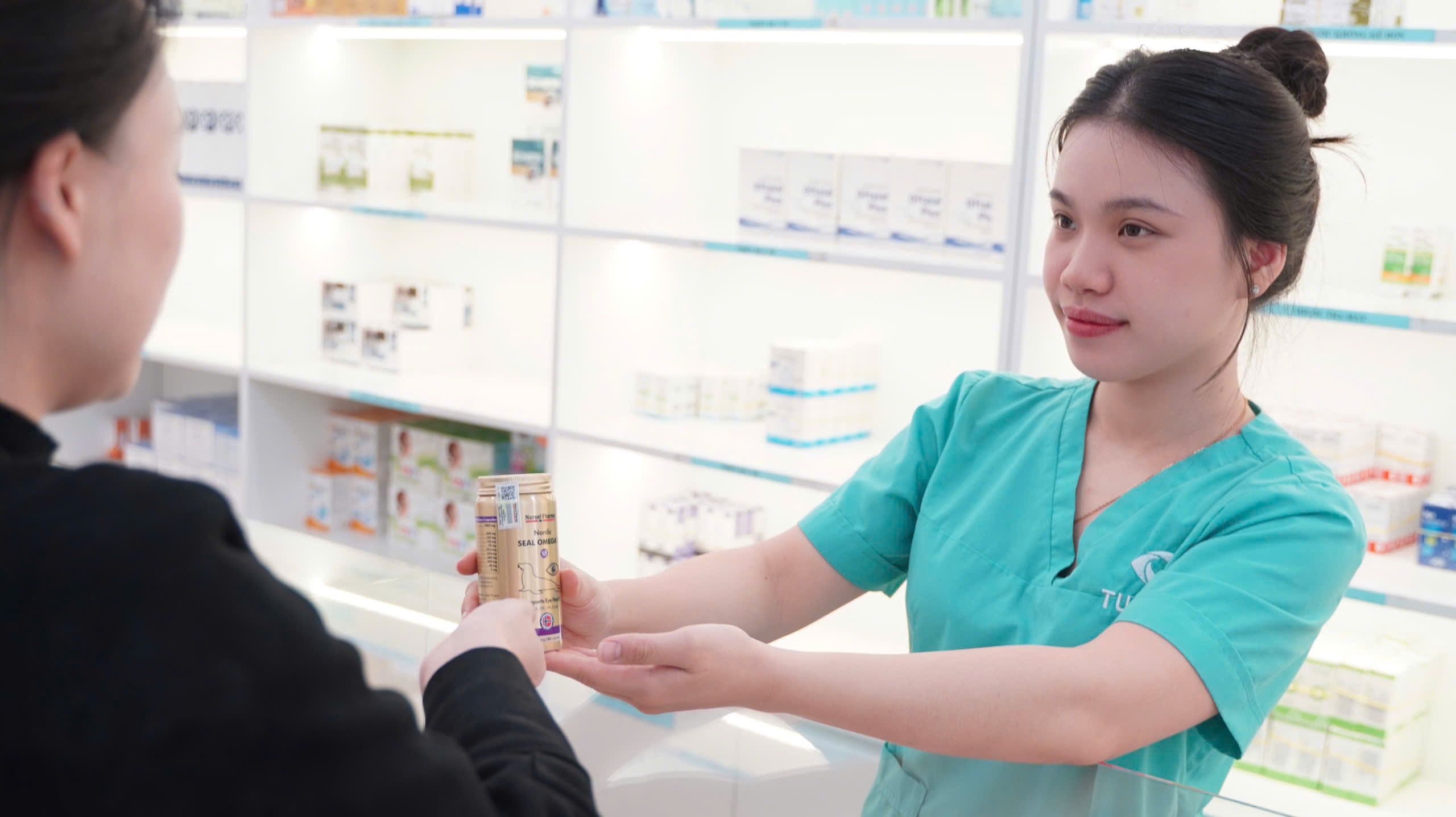 Mắt khoẻ làm việc tốt - Nhận ngay ưu đãi 5% Omega-3 Hải Cẩu S5 tại Tuệ Anh